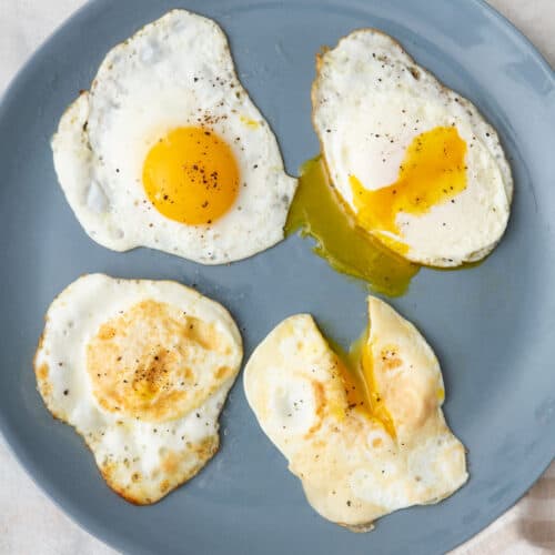 Egg, Free Stock Photo, Illustration of a fried egg sunny side up