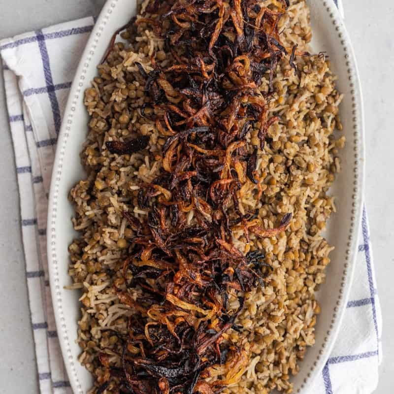 Mujadara on a serving dish.