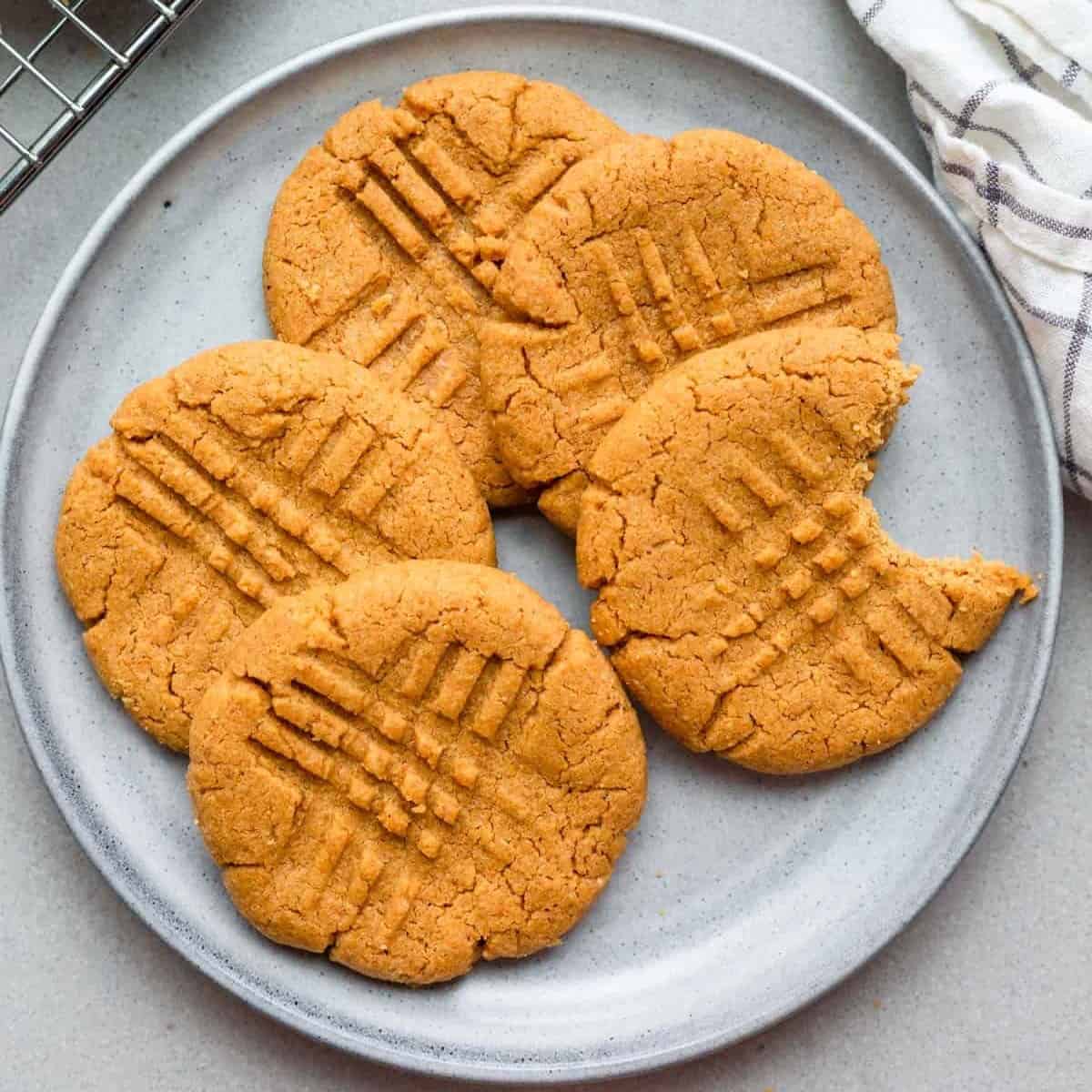 https://feelgoodfoodie.net/wp-content/uploads/2023/04/3-Ingredient-Peanut-Butter-Cookies-TIMG.jpg