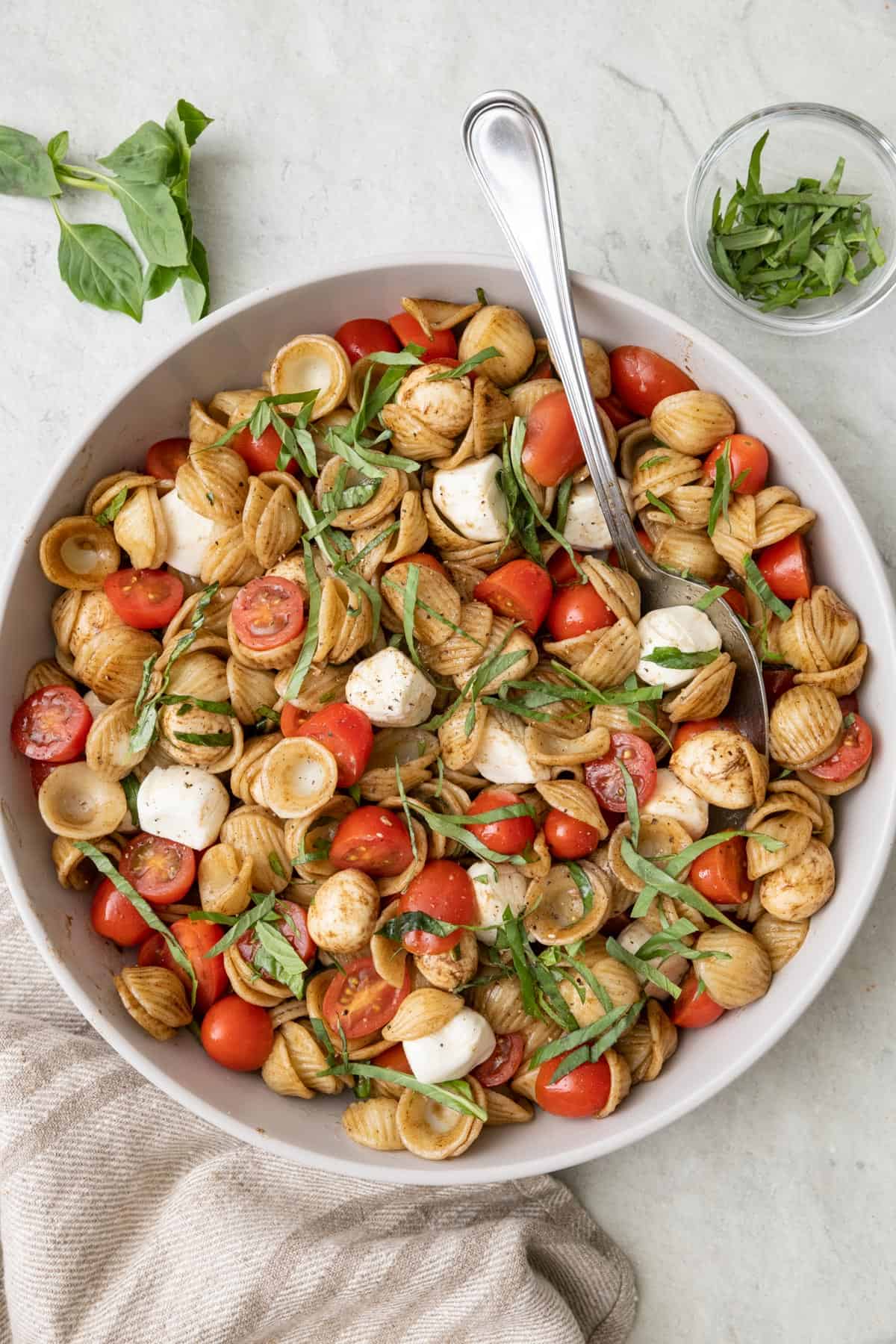 Vegan Avocado Caprese Pasta Salad, Recipe