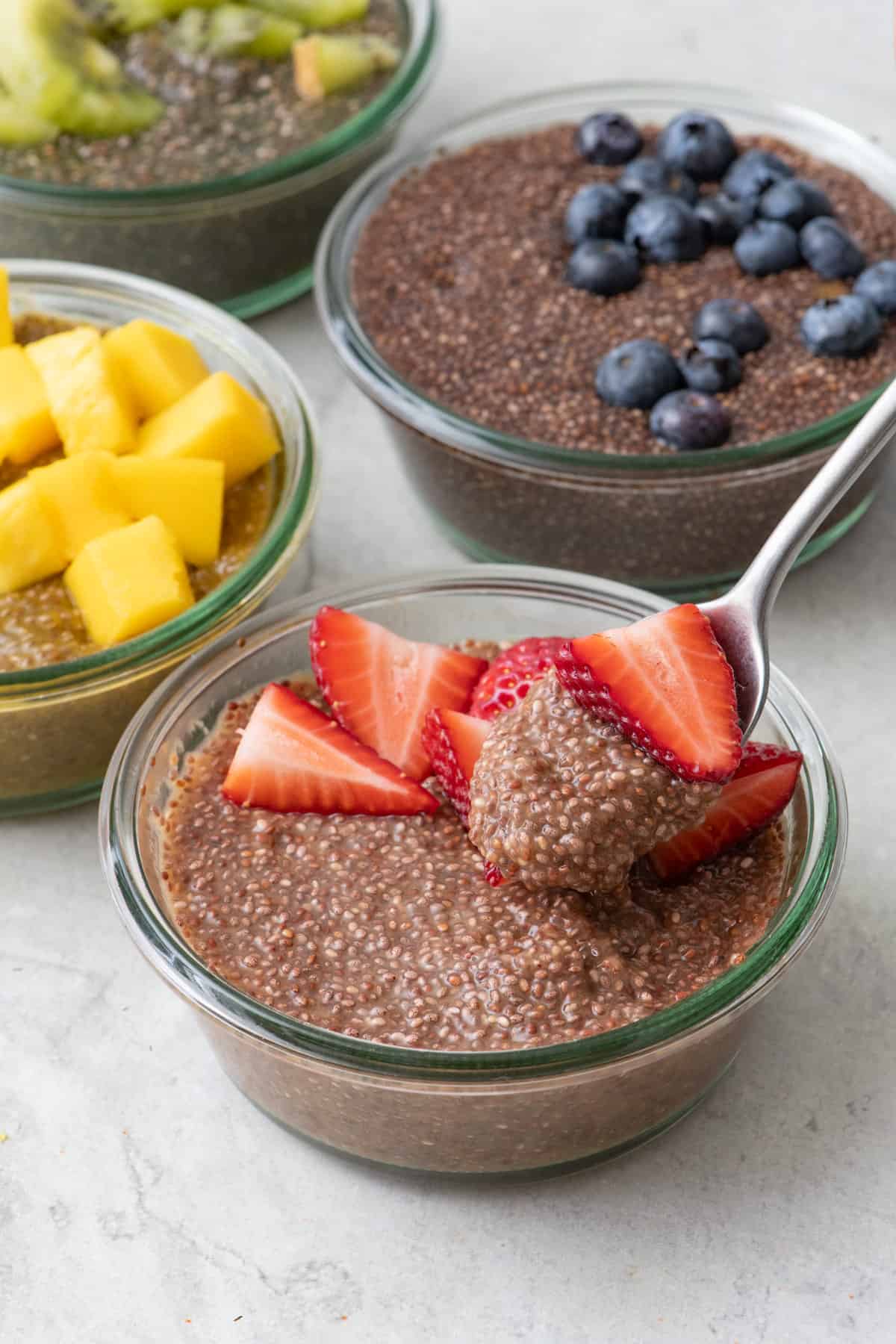 3-Ingredient Chia Pudding - FeelGoodFoodie