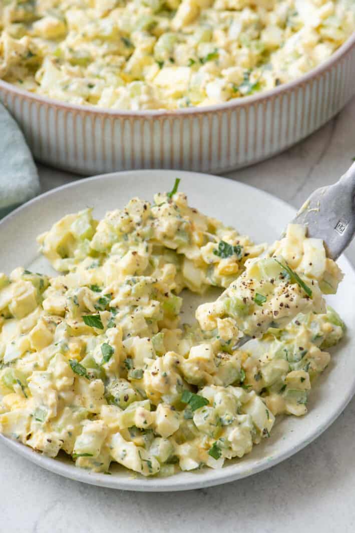 Healthy Egg Salad {Greek Yogurt Recipe} - Feel Good Foodie