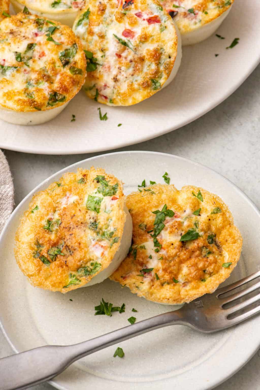 Red Pepper Egg White Bites {Starbucks Copycat Recipe} Feel Good Foodie