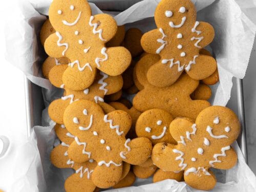 Easy Gingerbread Cookies {With Frosting Recipe!} - FeelGoodFoodie