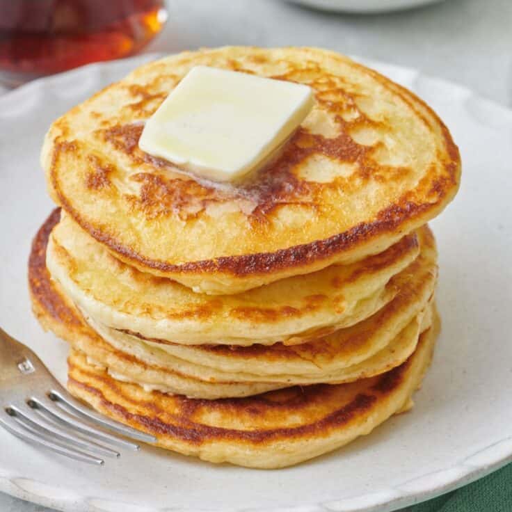 Fluffy Greek Yogurt Pancakes - Feel Good Foodie