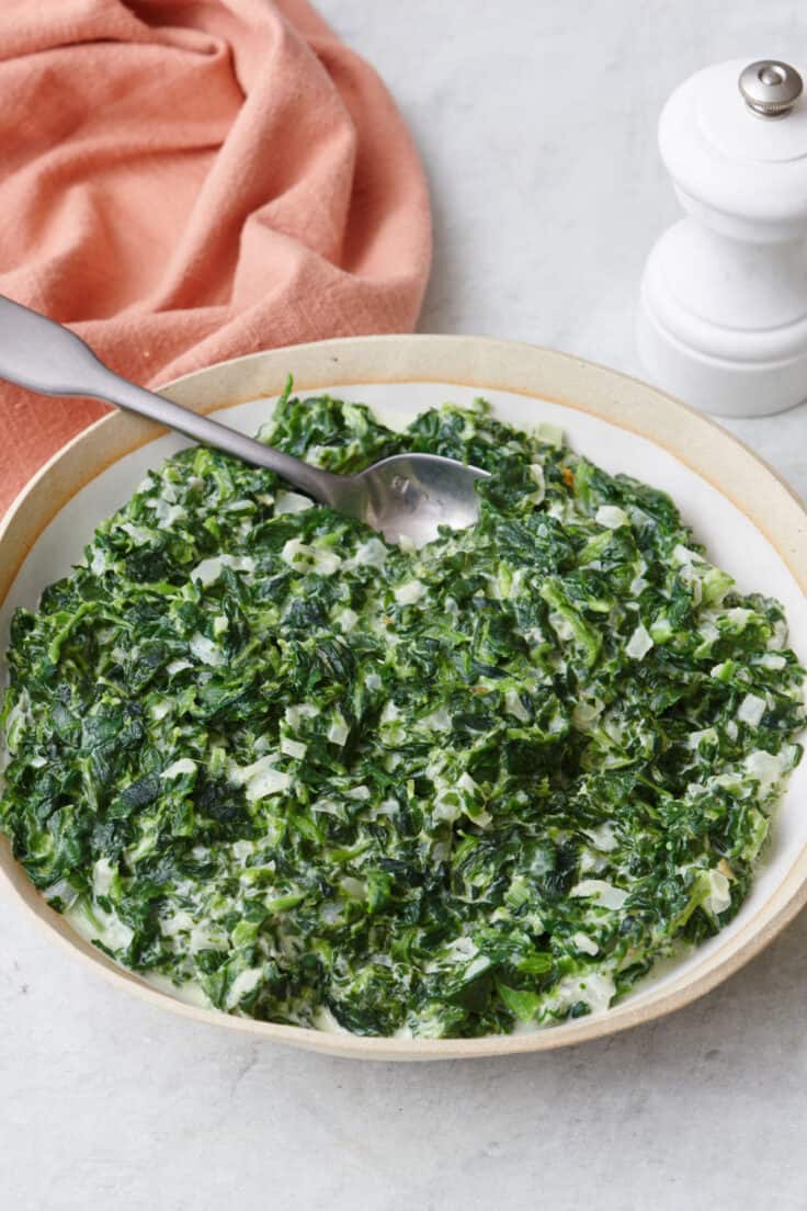 Creamed Spinach {No Heavy Cream} - Feel Good Foodie