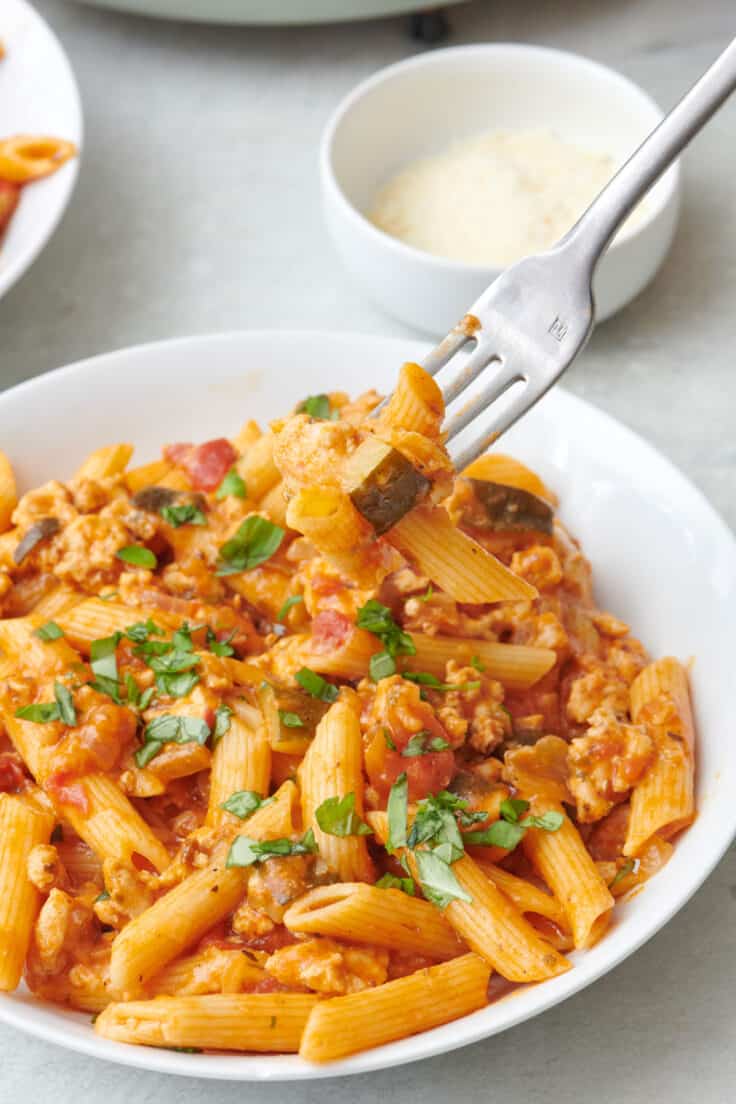 Easy Turkey Pasta {One Pot Recipe} - FeelGoodFoodie