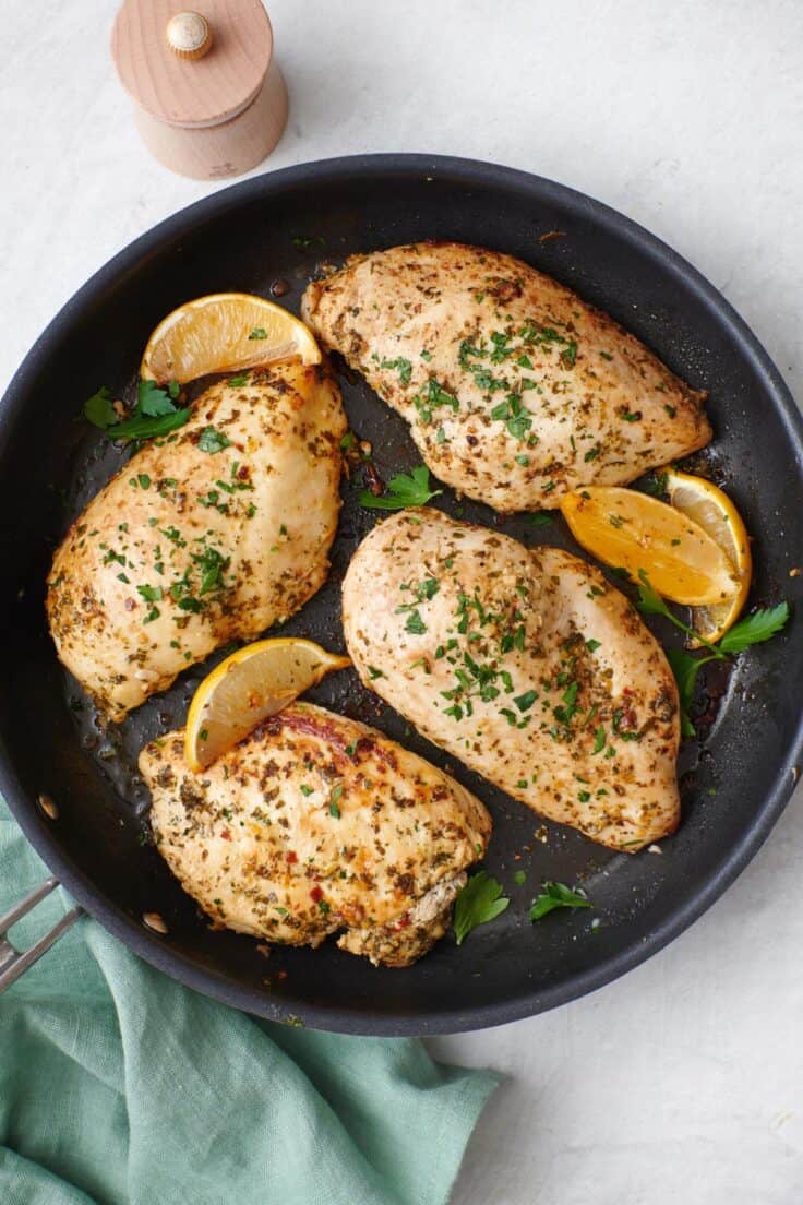 Lemon Garlic Chicken {Stovetop or Oven!} - FeelGoodFoodie