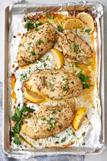 Lemon Garlic Chicken {stovetop Or Oven!} - Feel Good Foodie