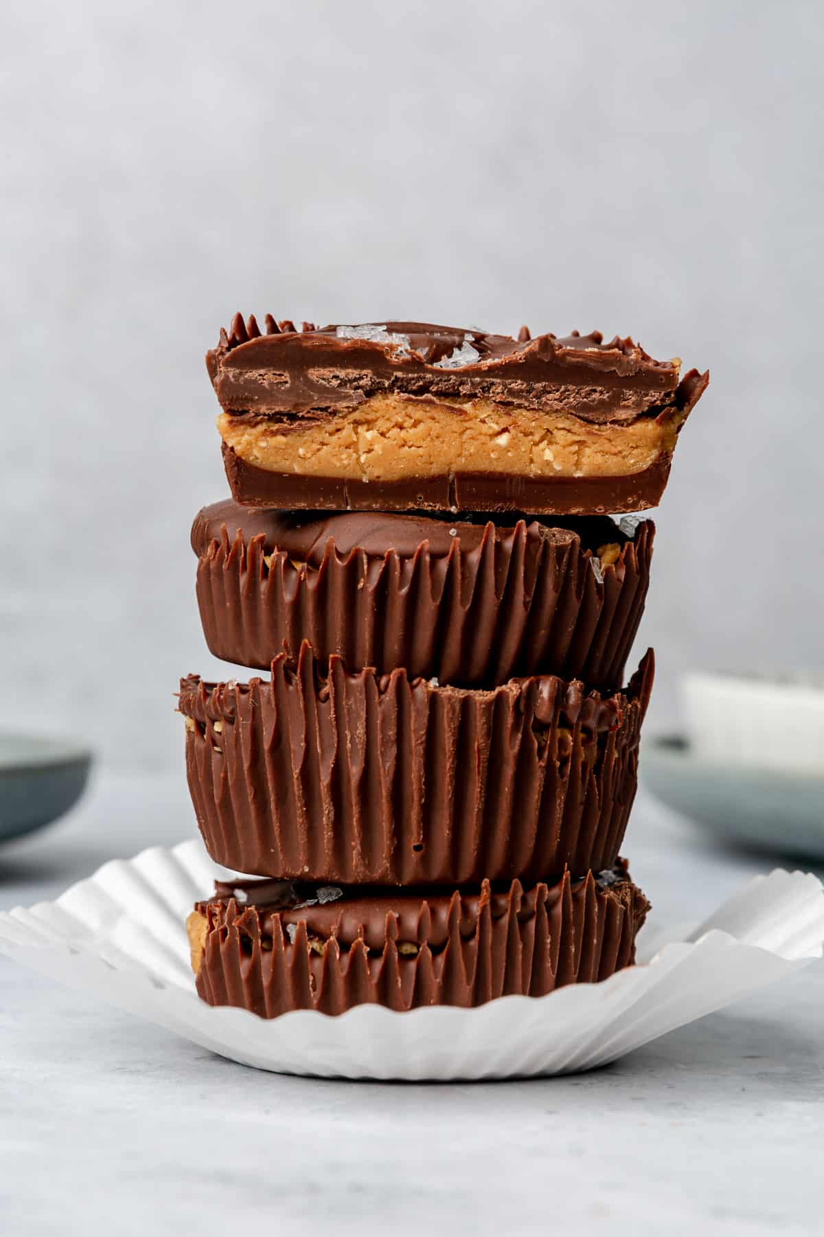 4 Ingredient Homemade Peanut Butter Cups - FeelGoodFoodie