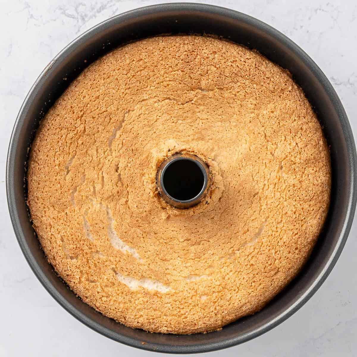 Cooked cake in the pan.