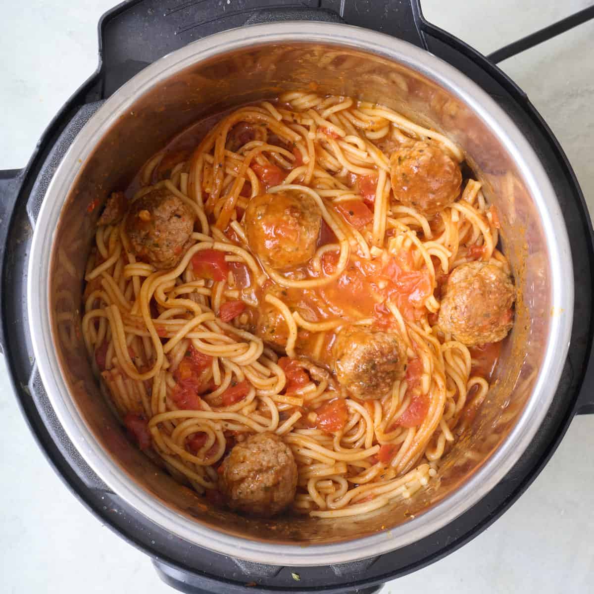 Spaghetti and meatball in an Instant Pot.