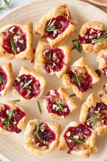 Cranberry brie bites recipe.