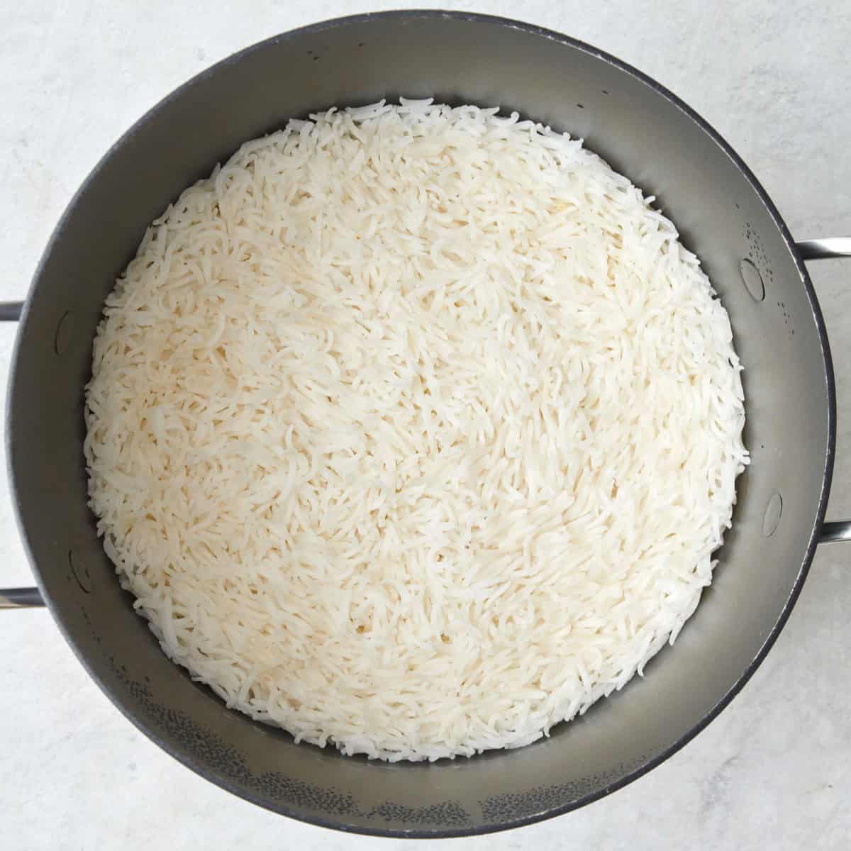 Rice after cooking with water absorbed.