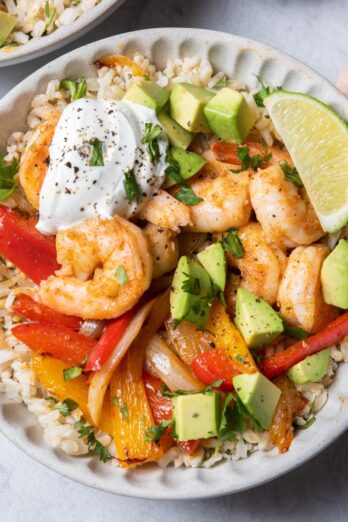 Shrimp fajitas bowl recipe.