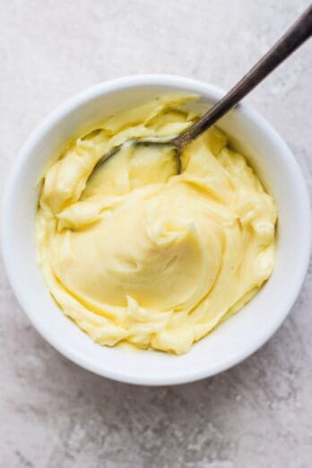 Easy homemade aioli recipe.