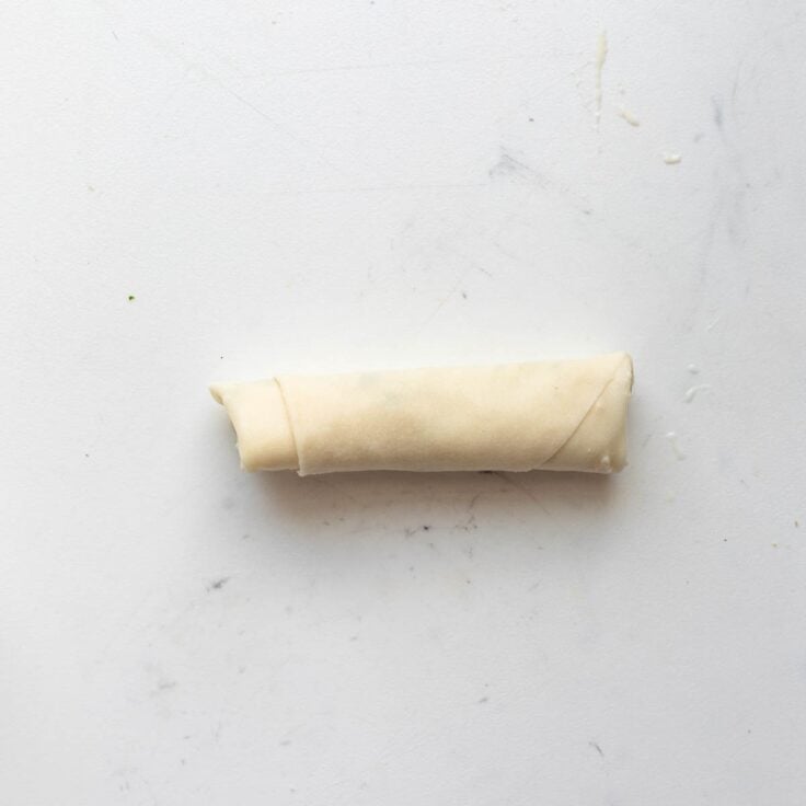 Crispy Cheese Rolls {Rakakat Lebanese Recipe} - Feel Good Foodie