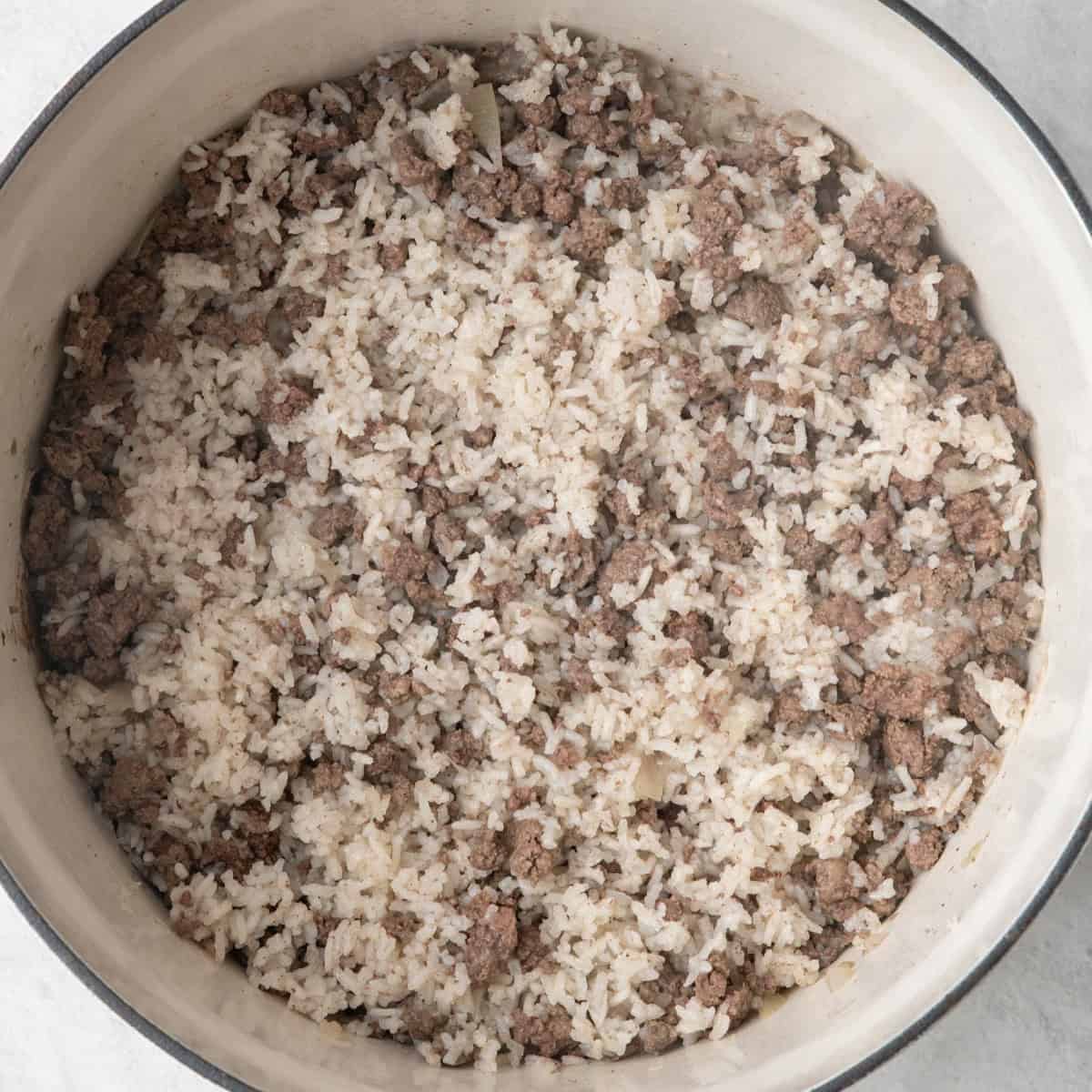 Beef and rice mixture after cooked and fluffed.