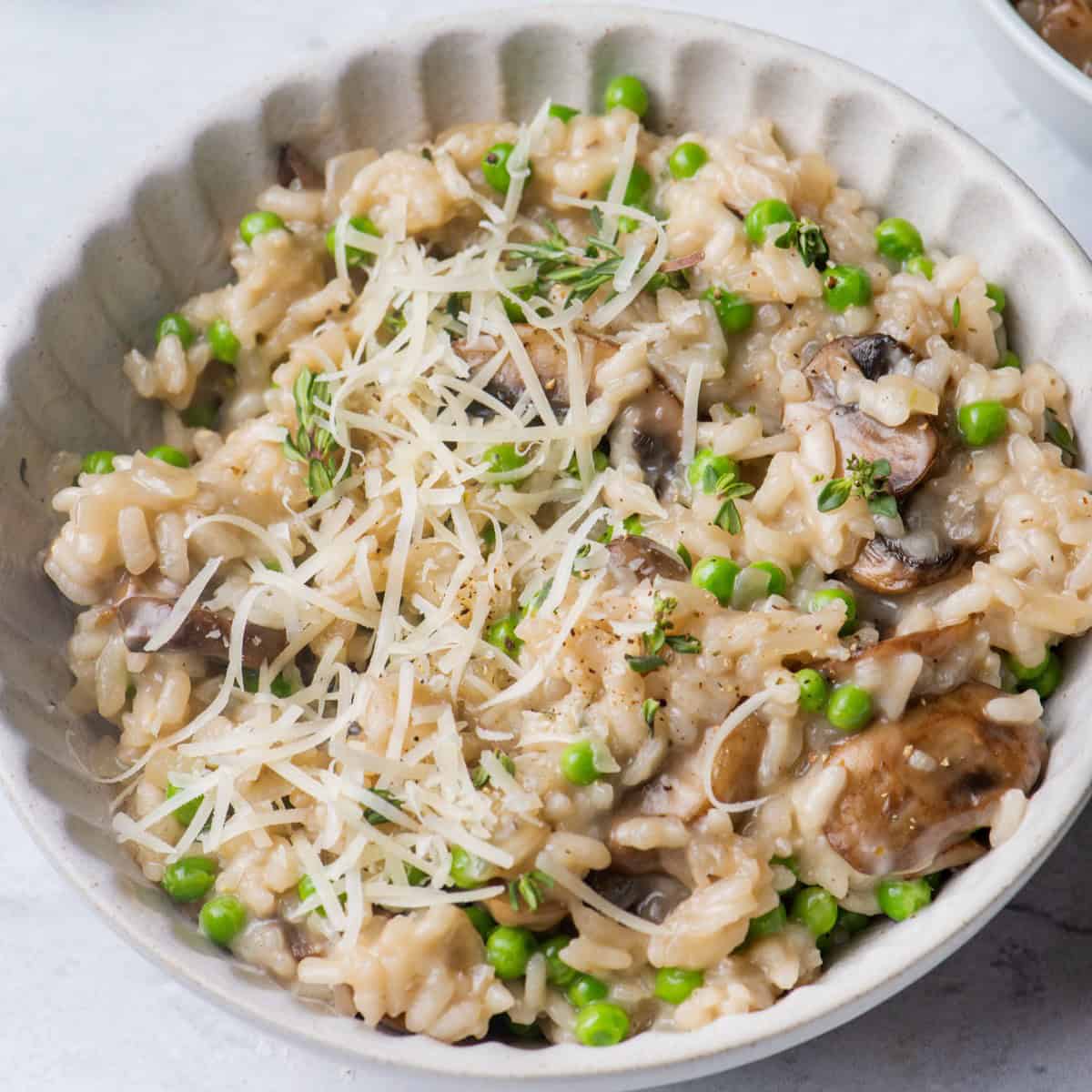 Mushroom and peas risotto recipe.