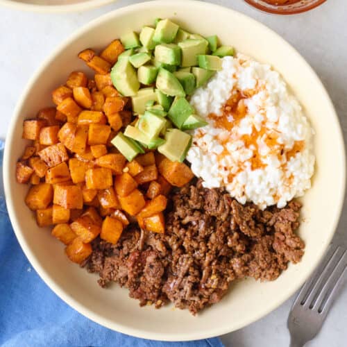 Hot honey ground beef bowls.