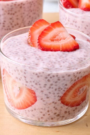 Strawberry chia pudding recipe.
