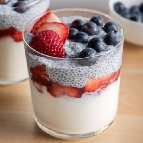 Yogurt chia pudding recipe.