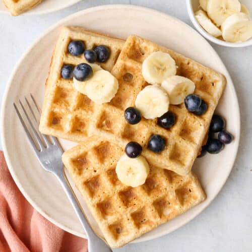 Oatmeal waffles recipe.