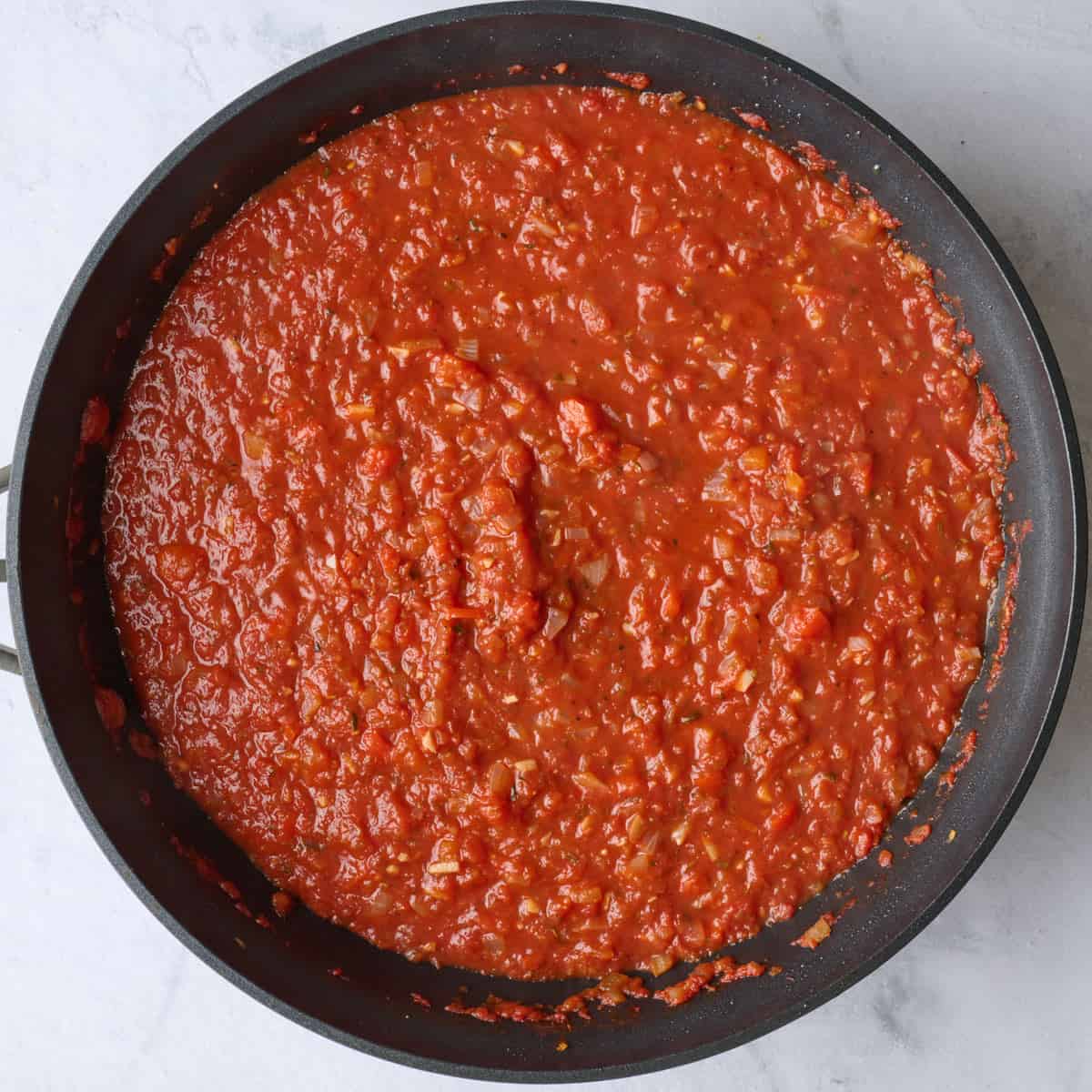 Marinara sauce after simmering.