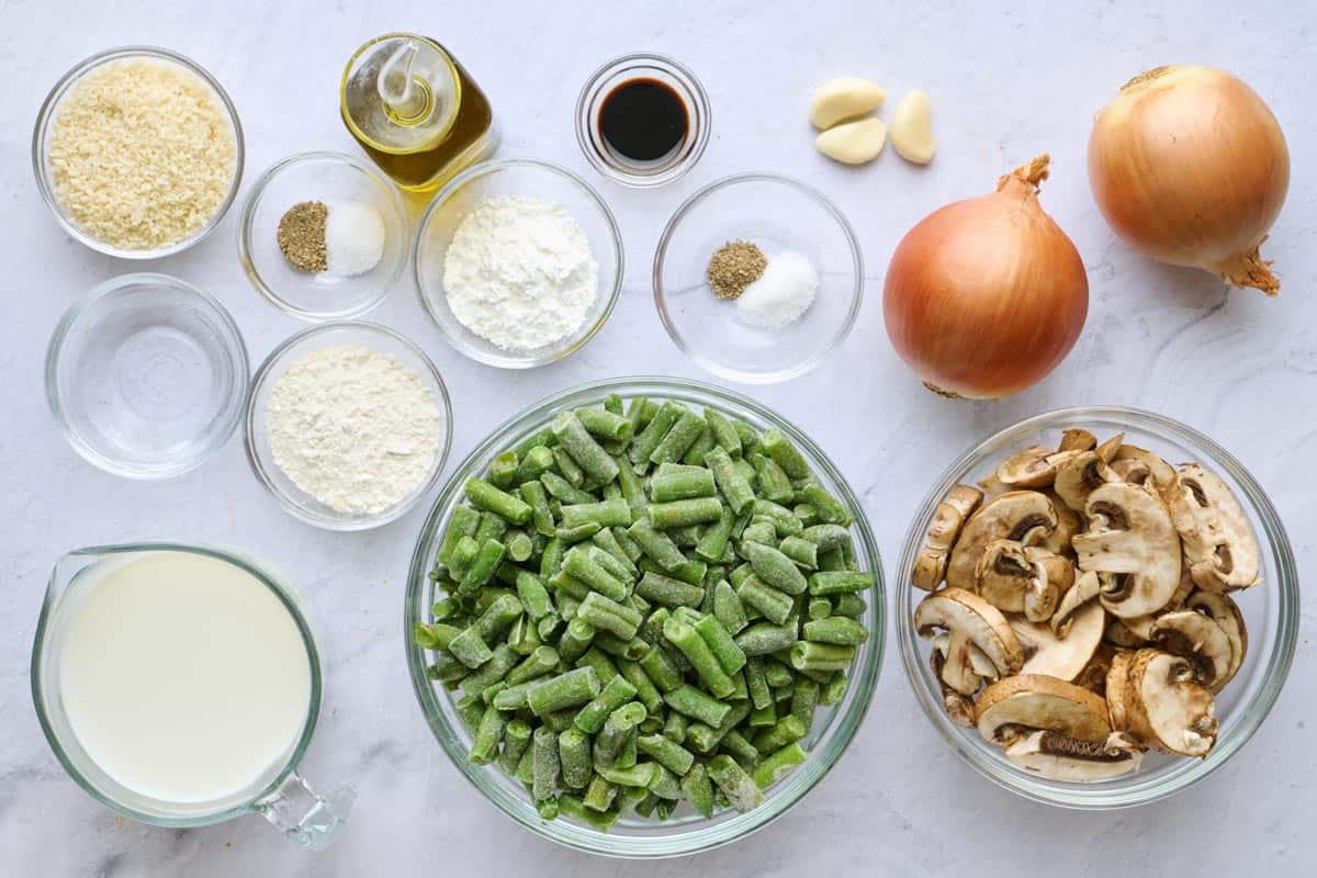 Ingredients for recipe: panko, water, flour, cornstarch, milk, salt and pepper, oil, soy sauce, garlic, onions, green beans, and sliced mushrooms.