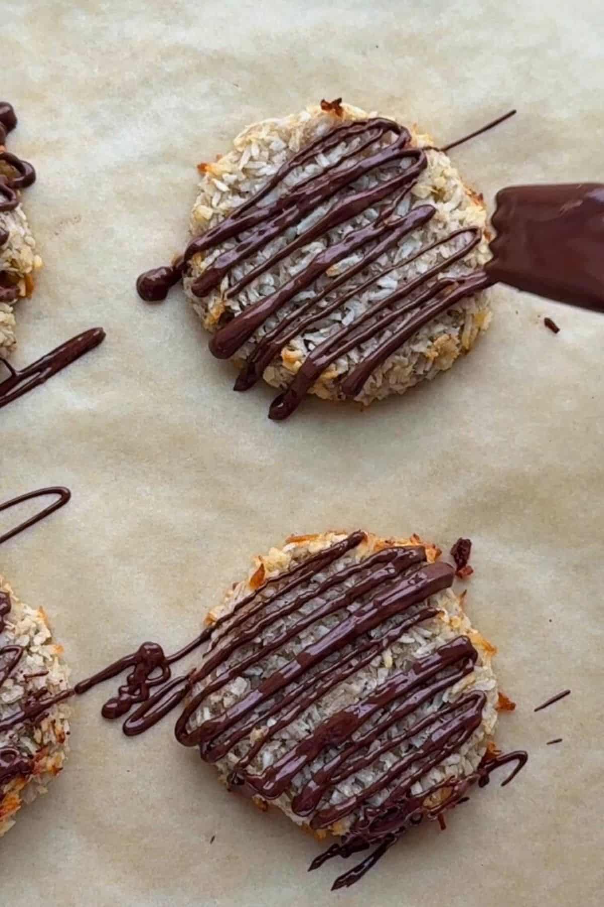 Viral banana coconut cookies.