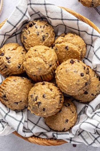Protein muffins recipe with cottage cheese and chocolate chips.