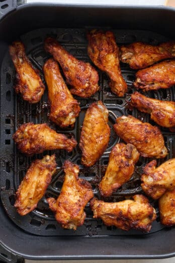 Easy air fried chicken wings recipe.